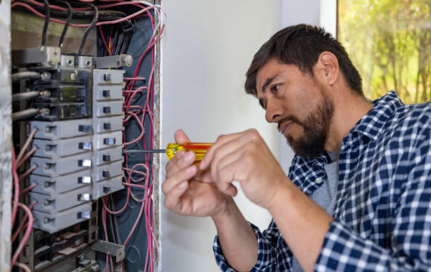 Best Affordable Emergency Electrician  in Hurricane, UT